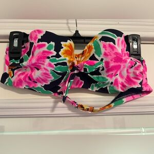 Arie strapless bikini top